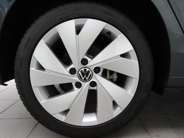 ゴルフ ＴＤＩスタイル　登録済未使用車／認定中古車（13枚目）