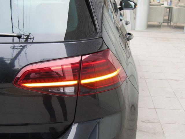 ゴルフGTI ダイナミック 特別仕様車/ワンオーナー/禁煙車/認定中古車/DCC(7枚目)