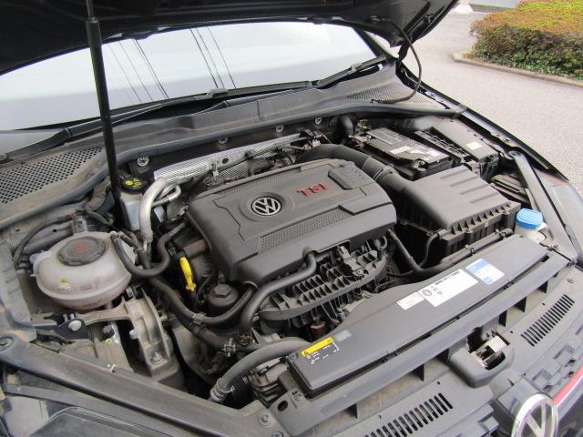 ゴルフGTI ダイナミック 特別仕様車/ワンオーナー/禁煙車/認定中古車/DCC(18枚目)