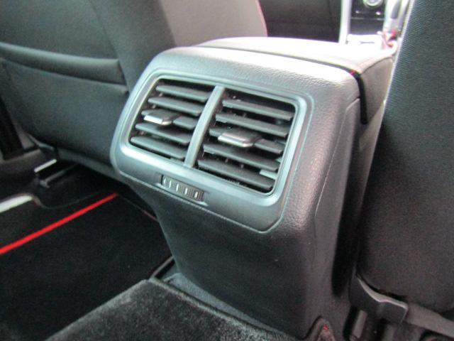 ゴルフGTI ダイナミック 特別仕様車/ワンオーナー/禁煙車/認定中古車/DCC(22枚目)