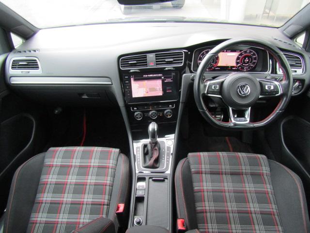 ゴルフGTI ダイナミック 特別仕様車/ワンオーナー/禁煙車/認定中古車/DCC(27枚目)