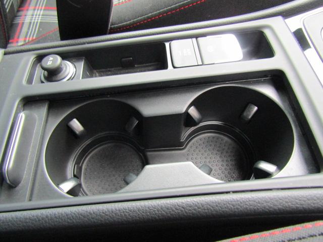 ゴルフGTI ダイナミック 特別仕様車/ワンオーナー/禁煙車/認定中古車/DCC(44枚目)