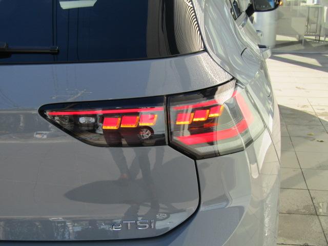ゴルフ ｅＴＳＩアクティブ　弊社元試乗車／禁煙車／認定中古車（7枚目）