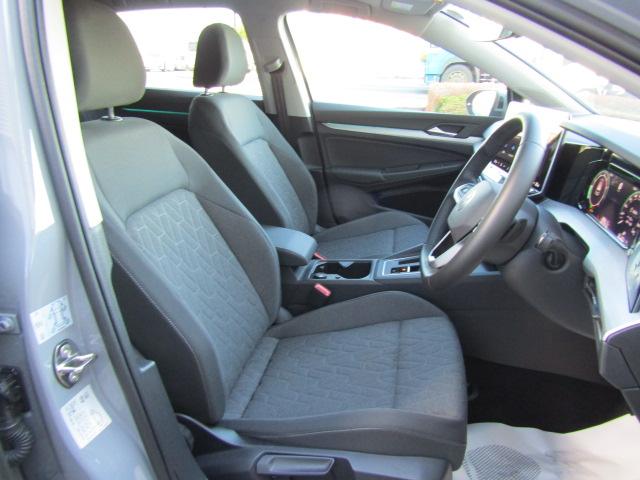 ゴルフ ｅＴＳＩアクティブ　弊社元試乗車／禁煙車／認定中古車（18枚目）