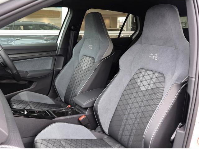 ゴルフ ＴＤＩ　Ｒライン　プラチナムエディション　認定中古車　Ｇｏｌｆ　ＴＤＩ　Ｒ－Ｌｉｎｅ　Ｐｕｒａｔｉｎａｍｕ　Ｅｄｉｔｉｏｎ　オリックスホワイトマザーオブパールエフェクト　１オーナー　禁煙車　純正ナビ（ディスカバー・プロ）　ＥＴＣ　ＡＣＣ　ＢＣ（38枚目）