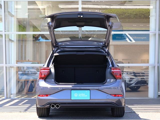 ポロＧＴＩ ベースグレード　認定中古車　正規ディーラー　Ｐｏｌｏ　ＧＴＩ　スモーキーグレーメタリック　禁煙車　新車保証継承　純正ナビ（ディスカバー・プロ）　ＥＴＣ　ＡＣＣ　ＬＥＤヘッドライト　ＧＴＩ専用エクステリア（15枚目）