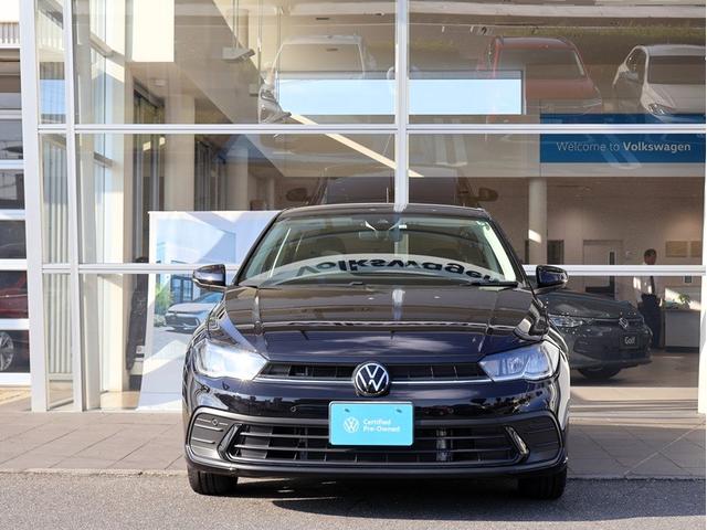 ポロ TSIアクティブ 認定中古車、買取り車、認定中古車保証付、ワンオーナー、禁煙車、純正ナビ、ETC、バックカメラ、LEDヘッドライト、Bluetooth(4枚目)