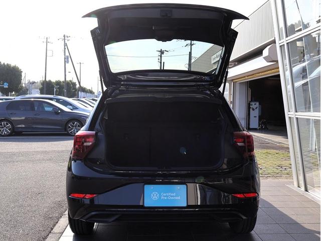 ポロ TSIアクティブ 認定中古車、買取り車、認定中古車保証付、ワンオーナー、禁煙車、純正ナビ、ETC、バックカメラ、LEDヘッドライト、Bluetooth(12枚目)