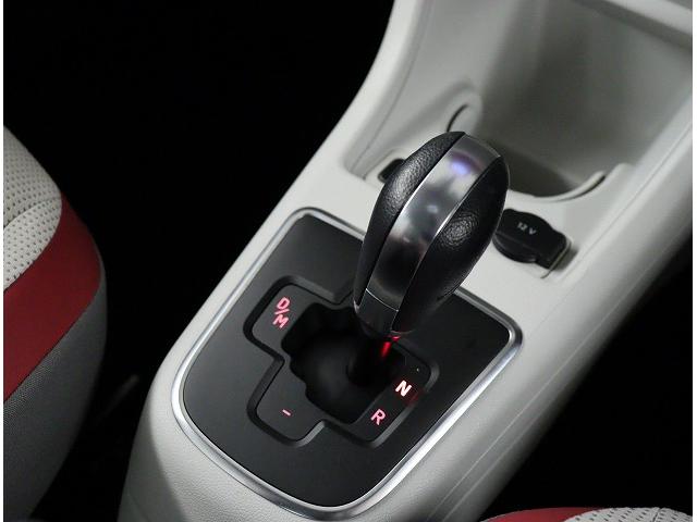 ハイ アップ! 認定中古車ポータブルナビゲーションオートクルーズコントロールアルミホイールCDフルセグTVETCバックカメラシートヒーターフロントアシスト(18枚目)