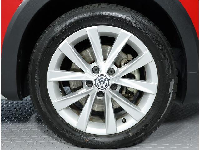 ゴルフオールトラック ＴＳＩ　４モーション　認定中古車　Ｃｅｒｔｉｆｉｅｄ　Ｐｒｅ－ｏｗｎｅｄ　禁煙車　ワンオーナー　１．８ＴＳＩ　６速ＤＳＧ　４Ｍｏｔｉｏｎ　デジタルメータークラスター　電動パーキングブレーキ　純正インフォテイメントシステム（4枚目）