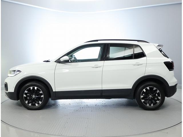 Ｔ－クロス ＴＳＩ　１ｓｔ　認定中古車　Ｃｅｒｔｉｆｉｅｄ　Ｐｒｅ－ｏｗｎｅｄ　禁煙車　ワンオーナー　１．０ＴＳＩ　７速ＤＳＧ　埼玉品質　純正インフォテイメントシステム　ＡＣＣ　バックカメラ　デイタイムランニングライト（8枚目）