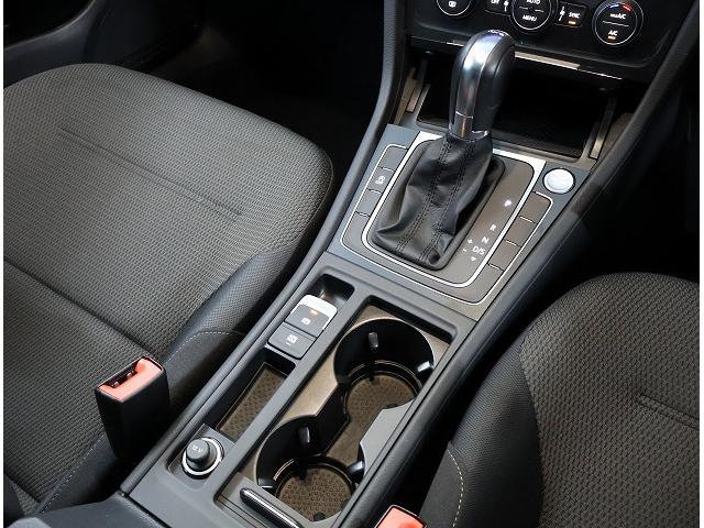ゴルフ ＴＳＩコンフォートライン　テックエディション　認定中古車　Ｃｅｒｔｉｆｉｅｄ　Ｐｒｅ－ｏｗｎｅｄ　禁煙車　ワンオーナー　１．２ＴＳＩ　７速ＤＳＧ　デジタルメータークラスター　純正インフォテイメントシステム　アダプティブクルーズコントロール（15枚目）