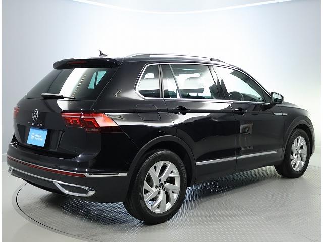 ティグアン TSI エレガンス Certified Pre-owned 禁煙車 ワンオーナー 1.5TSI 7速DSG 運転支援システム 純正インフォテイメントシステム デジタルメーター パワーバックドア 3ゾーンフルオートエアコン(11枚目)