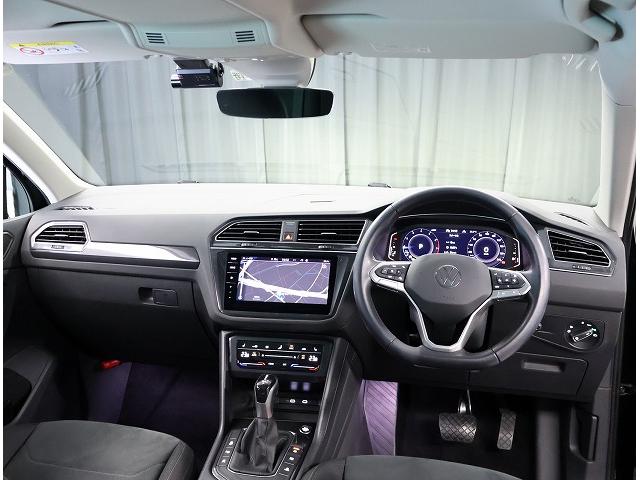 ティグアン TSI エレガンス Certified Pre-owned 禁煙車 ワンオーナー 1.5TSI 7速DSG 運転支援システム 純正インフォテイメントシステム デジタルメーター パワーバックドア 3ゾーンフルオートエアコン(13枚目)