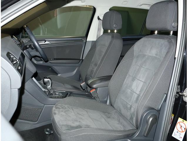 ティグアン TSI エレガンス Certified Pre-owned 禁煙車 ワンオーナー 1.5TSI 7速DSG 運転支援システム 純正インフォテイメントシステム デジタルメーター パワーバックドア 3ゾーンフルオートエアコン(21枚目)