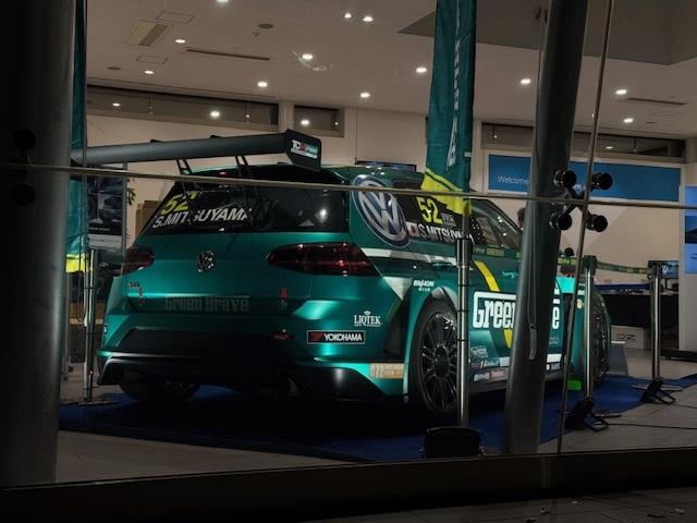 ティグアン TSI エレガンス Certified Pre-owned 禁煙車 ワンオーナー 1.5TSI 7速DSG 運転支援システム 純正インフォテイメントシステム デジタルメーター パワーバックドア 3ゾーンフルオートエアコン(50枚目)