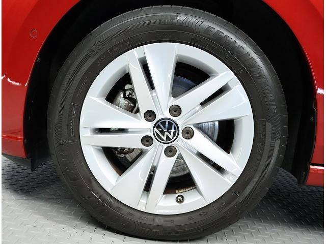 ゴルフ ｅＴＳＩアクティブ　Ｃｅｒｔｉｆｉｅｄ　Ｐｒｅ－ｏｗｎｅｄ　禁煙車　ワンオーナー　１．０ｅＴＳＩ　７速ＤＳＧ　ＬＥＤマトリクスヘッドライト　運転支援システム　純正インフォテイメントシステム　ダイナミックターンインジケータ（8枚目）