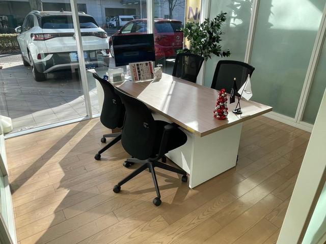 ゴルフ ｅＴＳＩアクティブ　Ｃｅｒｔｉｆｉｅｄ　Ｐｒｅ－ｏｗｎｅｄ　禁煙車　ワンオーナー　１．０ｅＴＳＩ　７速ＤＳＧ　ＬＥＤマトリクスヘッドライト　運転支援システム　純正インフォテイメントシステム　ダイナミックターンインジケータ（35枚目）