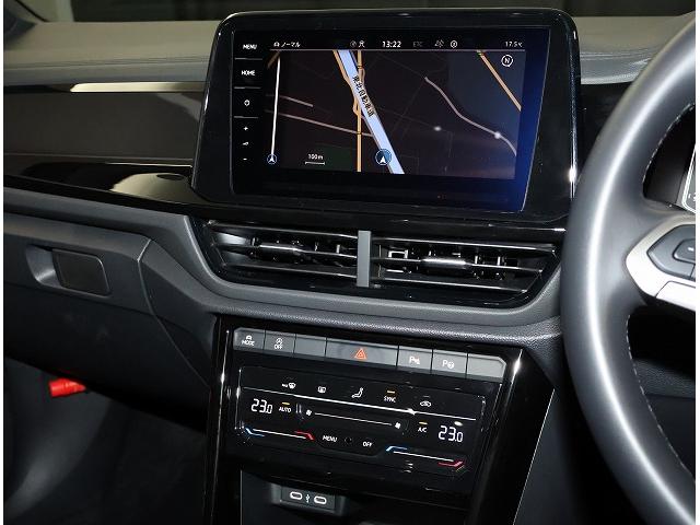 T-ロック TDI ブラックスタイル Certified Pre-owned 禁煙車 ワンオーナー 2.0TDI 7速DSG 運転支援システム 純正インフォテイメントシステム ダイナミックターンインジケータ パワーテールゲート(16枚目)