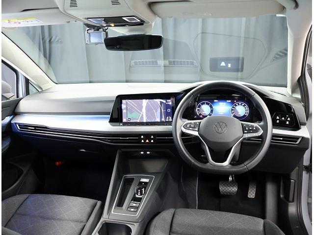 ゴルフ TDIアクティブアドバンス プラチナムエディション Certified Pre-owned 禁煙車 ワンオーナー プラチナムエディション 2.0TDI 7速DSG 運転支援システム 純正インフォテイメントシステム LEDマトリクスヘッドライト(13枚目)
