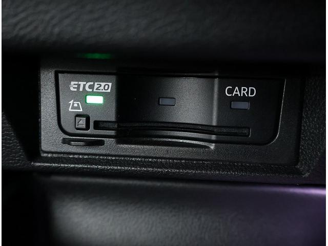 ゴルフ TDIアクティブアドバンス プラチナムエディション Certified Pre-owned 禁煙車 ワンオーナー プラチナムエディション 2.0TDI 7速DSG 運転支援システム 純正インフォテイメントシステム LEDマトリクスヘッドライト(19枚目)