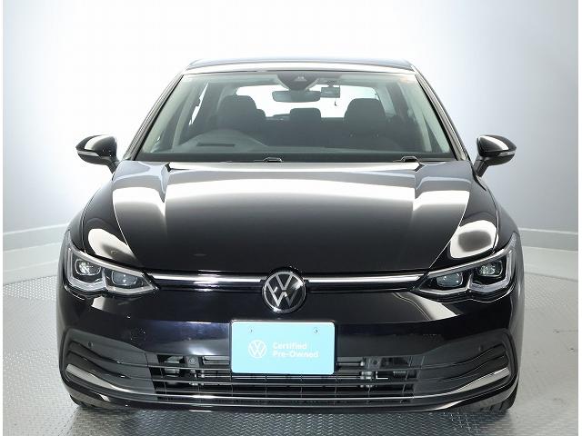 ゴルフ eTSIスタイル プラチナムエディション Certified Pre-owned 禁煙車 ワンオーナー プラチナムエディション 1.5eTSI 7速DSG 48Vマイルドハイブリッド搭載 運転支援システム LEDマトリクスヘッドライト(5枚目)