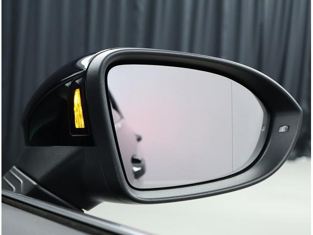 ゴルフ eTSIスタイル プラチナムエディション Certified Pre-owned 禁煙車 ワンオーナー プラチナムエディション 1.5eTSI 7速DSG 48Vマイルドハイブリッド搭載 運転支援システム LEDマトリクスヘッドライト(8枚目)