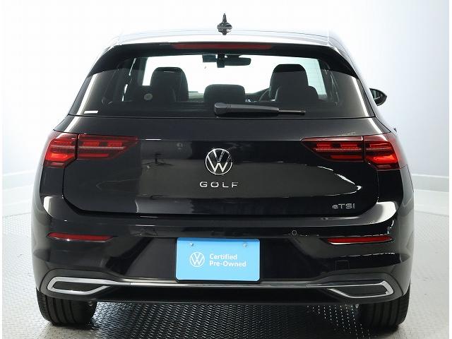 ゴルフ eTSIスタイル プラチナムエディション Certified Pre-owned 禁煙車 ワンオーナー プラチナムエディション 1.5eTSI 7速DSG 48Vマイルドハイブリッド搭載 運転支援システム LEDマトリクスヘッドライト(12枚目)