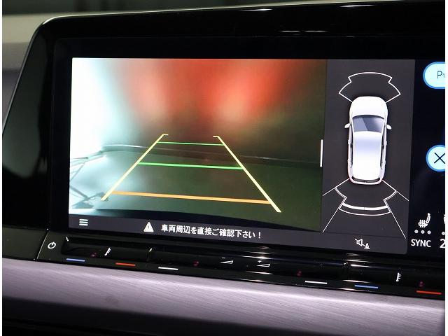 ゴルフ eTSIスタイル プラチナムエディション Certified Pre-owned 禁煙車 ワンオーナー プラチナムエディション 1.5eTSI 7速DSG 48Vマイルドハイブリッド搭載 運転支援システム LEDマトリクスヘッドライト(18枚目)