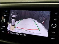 接近センサーの表示付きバックカメラ映像 5