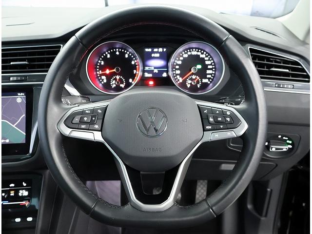 ティグアン ＴＳＩ　アクティブ　認定中古車保証付き　ワンオーナー　禁煙車　Ｎａｖｉ　Ｅｔｃ　バックカメラ　アダプティブクルーズコントロール　障害物センサー　レーンキープアシスト　シートヒーター（10枚目）