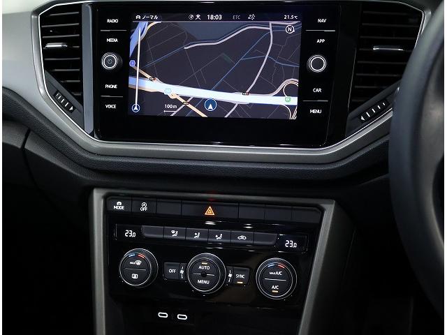 Ｔ－ロック ＴＳＩ　スタイルデザインパッケージ　認定中古車保証付き　禁煙車　Ｎａｖｉ　Ｅｔｃ　バックカメラ　アダプティブクルーズコントロール　パワーテールゲート　オートホールド　レーンチェンジアシスト付き（12枚目）