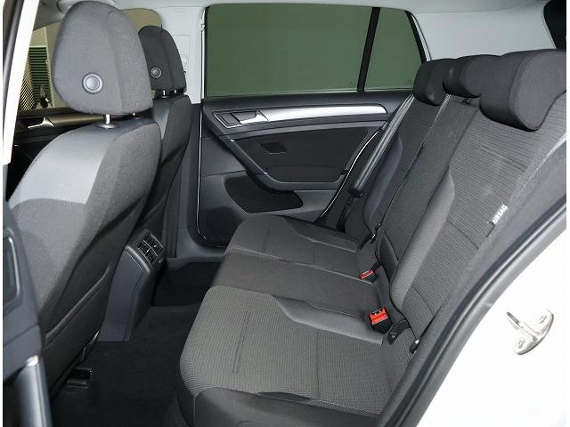 ゴルフ ＴＳＩコンフォートライン　マイスター　認定中古車保証付き　禁煙車　Ｎａｖｉ　Ｅｔｃ　バックカメラ　アダプティブクルーズコントロール　障害物センサー　レーンキープアシスト　ドライブレコーダー（17枚目）