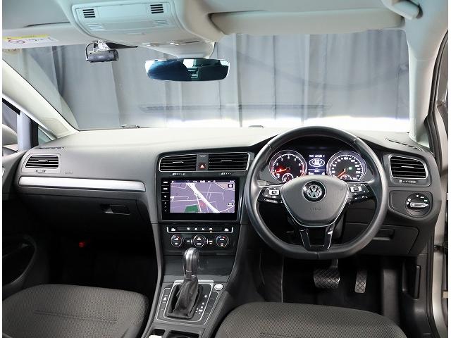 ゴルフヴァリアント ＴＳＩ　コンフォートライン　認定中古車保証付き　ワンオーナー　禁煙車　Ｎａｖｉ　Ｅｔｃ　バックカメラ　アダプティブクルーズコントロール　プリクラッシュブレーキシステム　ドライブレコーダー（8枚目）