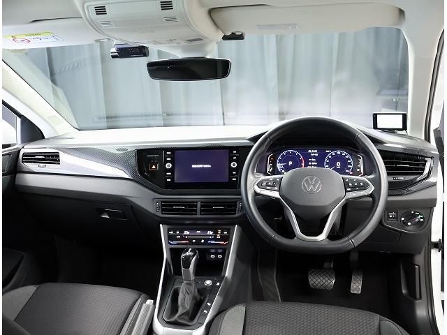 ポロ ＴＳＩアクティブ　認定中古車保証付き　ワンオーナー　禁煙車　Ｎａｖｉ　Ｅｔｃ　バックカメラ　アダプティブクルーズコントロール　障害物センサー　ドライブレコーダー（8枚目）