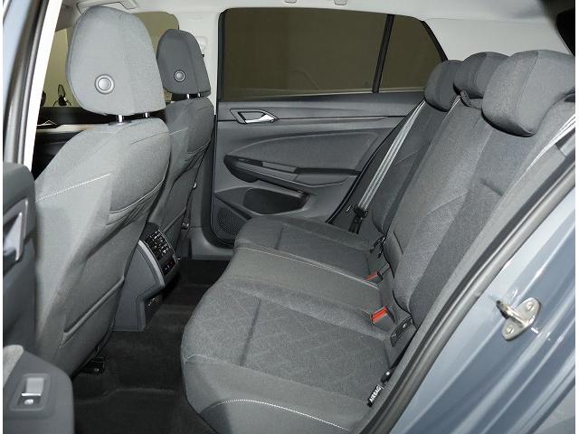 ゴルフ ｅＴＳＩアクティブ　プラチナムエディション　認定中古車保証付き　ワンオーナー　禁煙車　Ｎａｖｉ　Ｅｔｃ　バックカメラ　アダプティブクルーズコントロール　障害物センサー　ＩＱヘッドライト　オートホールド（17枚目）