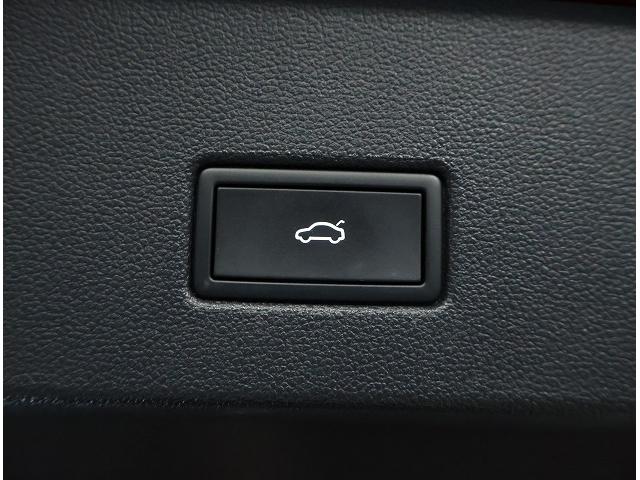 Ｔ－ロック ＴＳＩ　スタイル　認定中古車保証付き　ワンオーナー　禁煙車　Ｎａｖｉ　Ｅｔｃ　バックカメラ　アダプティブクルーズコントロール　障害物センサー　エレクトロニックパーキングブレーキ　オートホールド（19枚目）