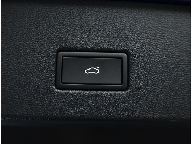 Ｔ－ロック Ｒ　認定中古車保証付き　ワンオーナー　禁煙車　Ｎａｖｉ　Ｅｔｃ　バックカメラ　アダプティブクルーズコントロール　障害物センサー　ドライブレコーダー　Ｒ専用インテリア（22枚目）