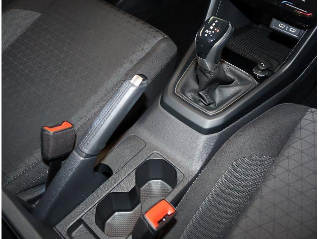 T-クロス TSI アクティブ 認定中古車保証付き ワンオーナー 禁煙車 Navi Etc バックカメラ アダプティブクルーズコントロール 障害物センサー レーンチェンジアシスト(14枚目)