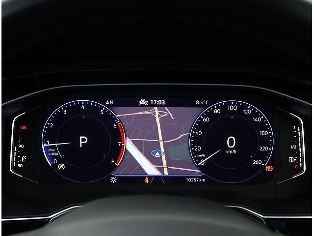 ポロ ＴＳＩスタイル　ＤｅｍｏＣａｒ　認定中古車保証付き　Ｎａｖｉ　Ｅｔｃ　バックカメラ　アダプティブクルーズコントロール　障害物センサー　レーンキープアシスト　レーンチェンジアシスト（11枚目）