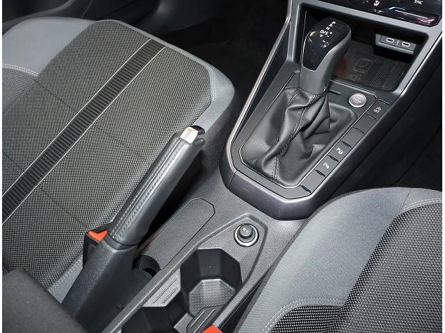 ポロ ＴＳＩスタイル　ＤｅｍｏＣａｒ　認定中古車保証付き　Ｎａｖｉ　Ｅｔｃ　バックカメラ　アダプティブクルーズコントロール　障害物センサー　レーンキープアシスト　レーンチェンジアシスト（14枚目）