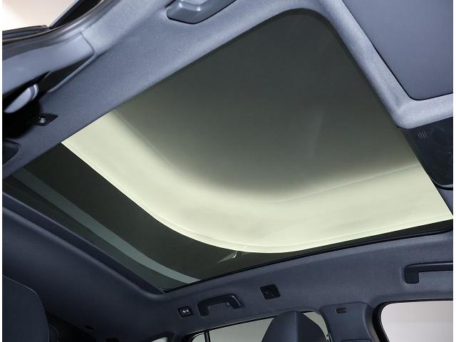 ＩＤ．４ プロ　ＤｅｍｏＣａｒ　認定中古車保証付き　Ｎａｖｉ　Ｅｔｃ　バックカメラ　アダプティブクルーズコントロール　パノラマルーフ　アラウンドビューモニター　レーンキープアシスト（20枚目）