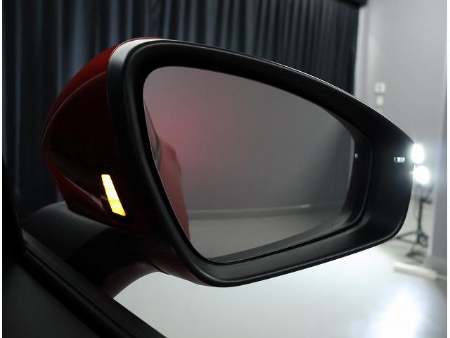 ＩＤ．４ プロ　ＬＥＤマトリックスヘッドライト　ＩＱ．ＬＩＧＨＴ　ＬＥＤテールランプ（ダイナミックターンインジケーター付　パワーテールゲート（挟み込み防止機能、Ｅａｓｙ　ＯｐｅｎＣｌｏｓｅ機能付）（15枚目）