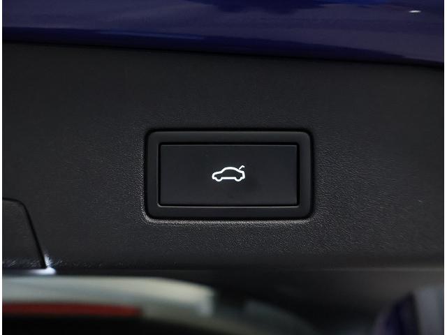 ＩＤ．４ プロ　Ｖｏｌｋｓｗａｇｅｎ純正インフォテイメントシステムＲｅａｄｙ　２　Ｄｉｓｃｏｖｅｒ　ＭＡＸ　　パワーシート　　　　　　　　　メモリー機能付き（8枚目）