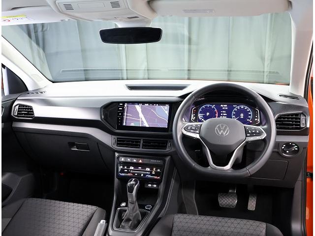 T-クロス TSI アクティブ Discover Pro(ジェスチャーコントロール/Car-Net/SDカーナビ/MP3&MP4再生/ラジオ)(17枚目)