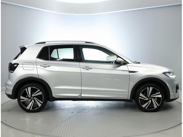 T-クロス TSI Rライン 純正ナビゲーション Discover Pro(ジェスチャーコントロール/Car-Net/SDカーナビ/MP3&MP4再生/ラジオ)(6枚目)