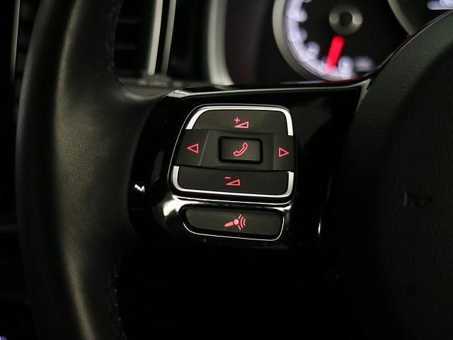 R-Line 認定中古車 VW純正ナビパッケージ(11枚目)