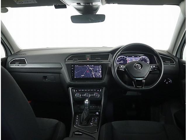 TSI ハイライン 認定中古車 禁煙車 ワンオーナー 9.2インチ高画質DiscoverProナビ パールホワイト LEDライト(5枚目)