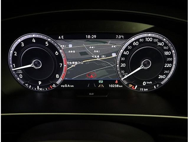 TSI ハイライン 認定中古車 禁煙車 ワンオーナー 9.2インチ高画質DiscoverProナビ パールホワイト LEDライト(7枚目)