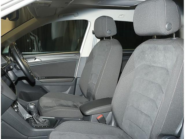 TSI ハイライン 認定中古車 禁煙車 ワンオーナー 9.2インチ高画質DiscoverProナビ パールホワイト LEDライト(9枚目)